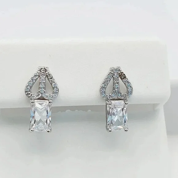 925 Sterling Silver Cubic Zirconia Earrings, U19254815